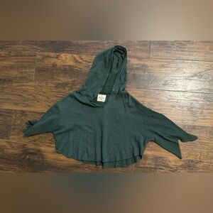 Tribe Kelley Chic Forest Green Hooded Cropped Poncho